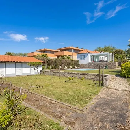Liiiving In Gaia - Sunny Pool House *