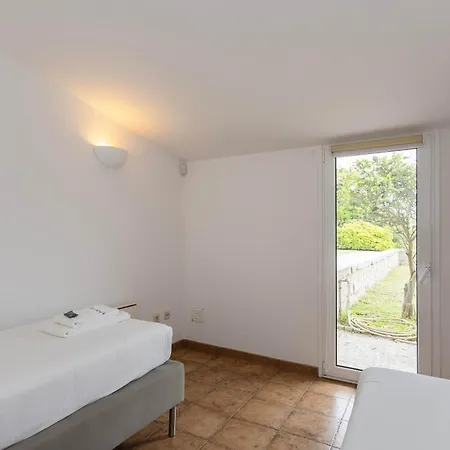 Liiiving In Gaia - Sunny Pool House Valadares (Vila Nova de Gaia, Porto)