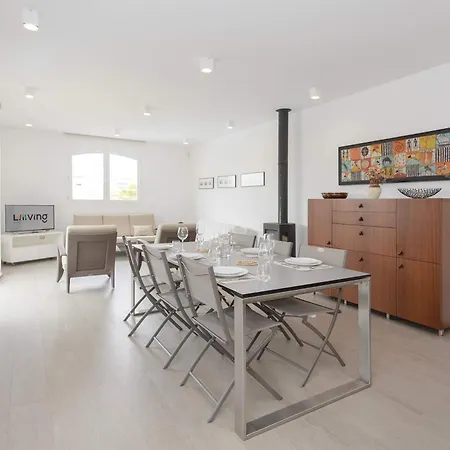 Apartment Liiiving In Gaia - Sunny Pool House Valadares (Vila Nova de Gaia, Porto)