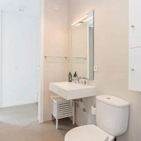 Apartment Liiiving In Gaia - Sunny Pool House