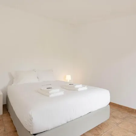 Liiiving In Gaia - Sunny Pool House * Valadares (Vila Nova de Gaia, Porto)