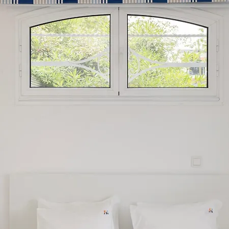 דירה Liiiving In Gaia - Sunny Pool House *